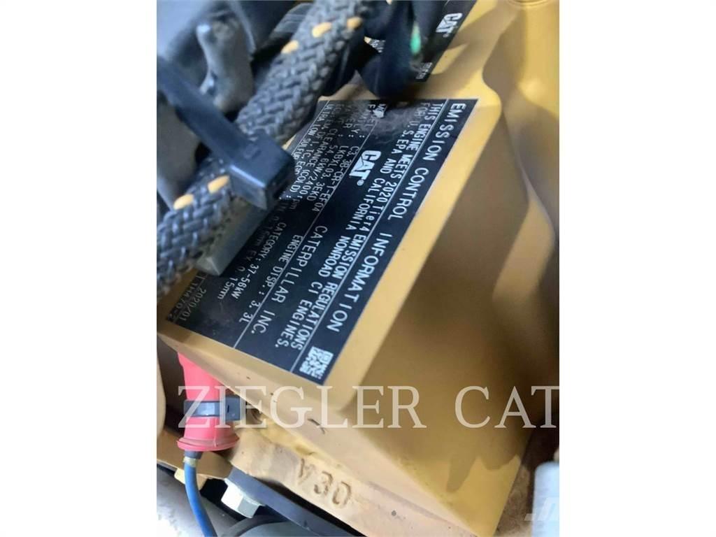 CAT 259D3 Pale cingolate