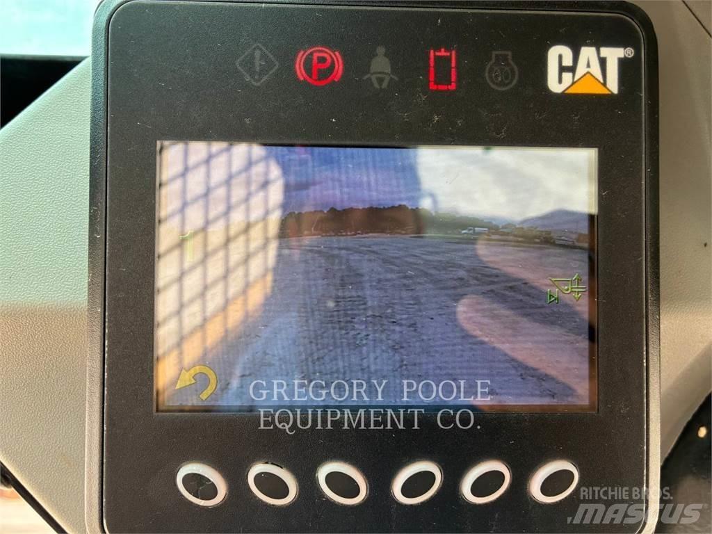 CAT 259D3 Pale cingolate