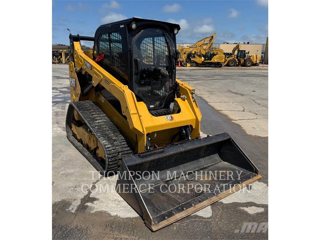 CAT 259D3 Pale cingolate