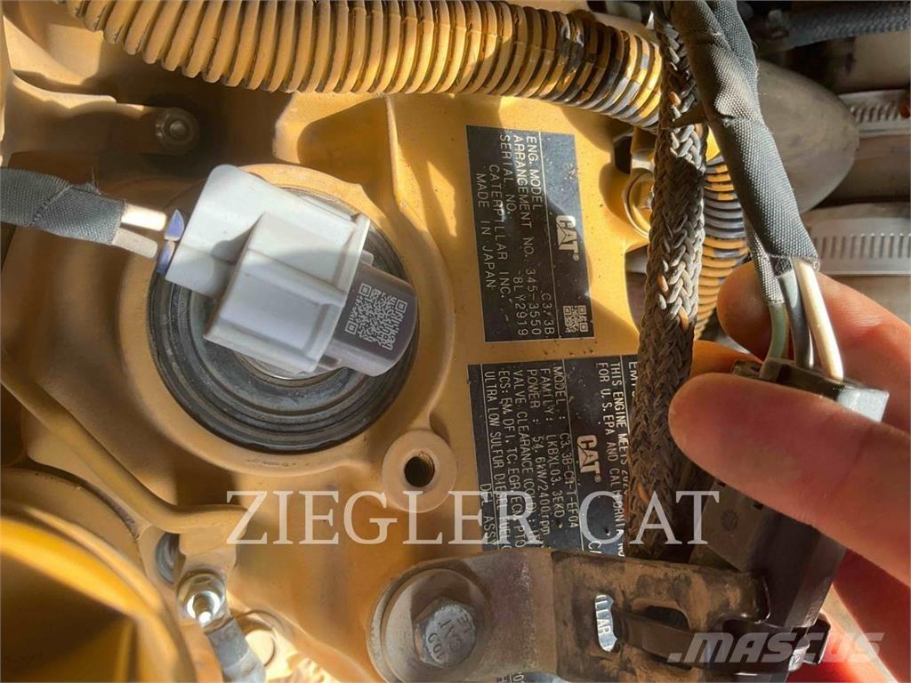 CAT 259D3 Pale cingolate