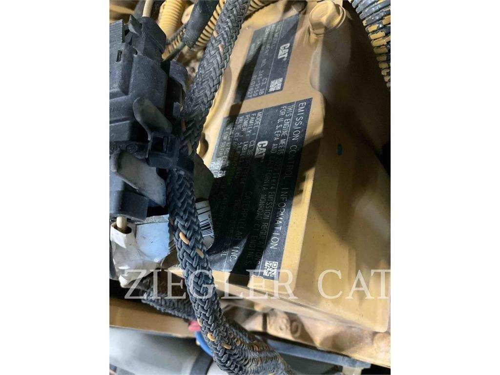 CAT 259D3 Pale cingolate