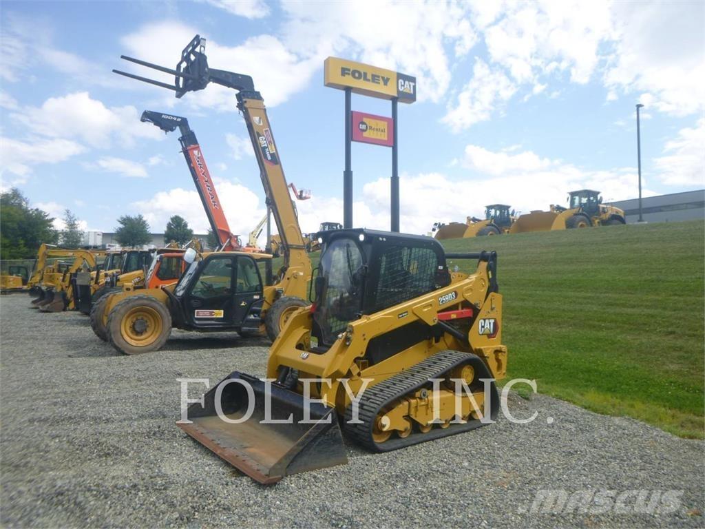 CAT 259D3 Pale cingolate