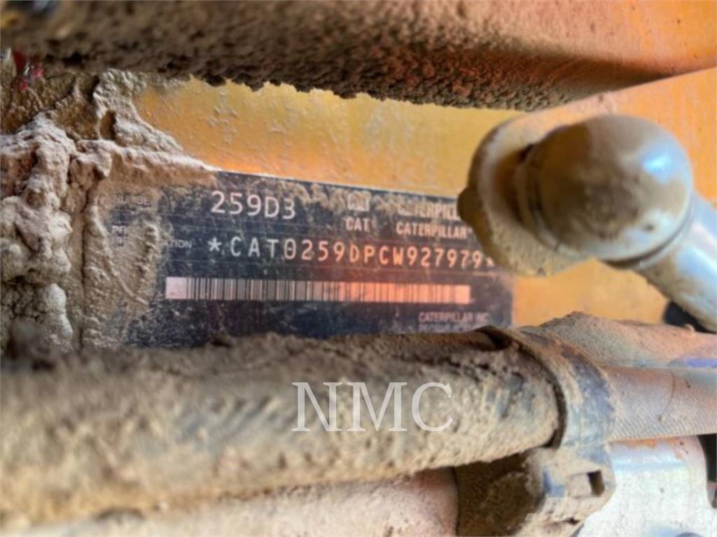 CAT 259D3 Pale cingolate