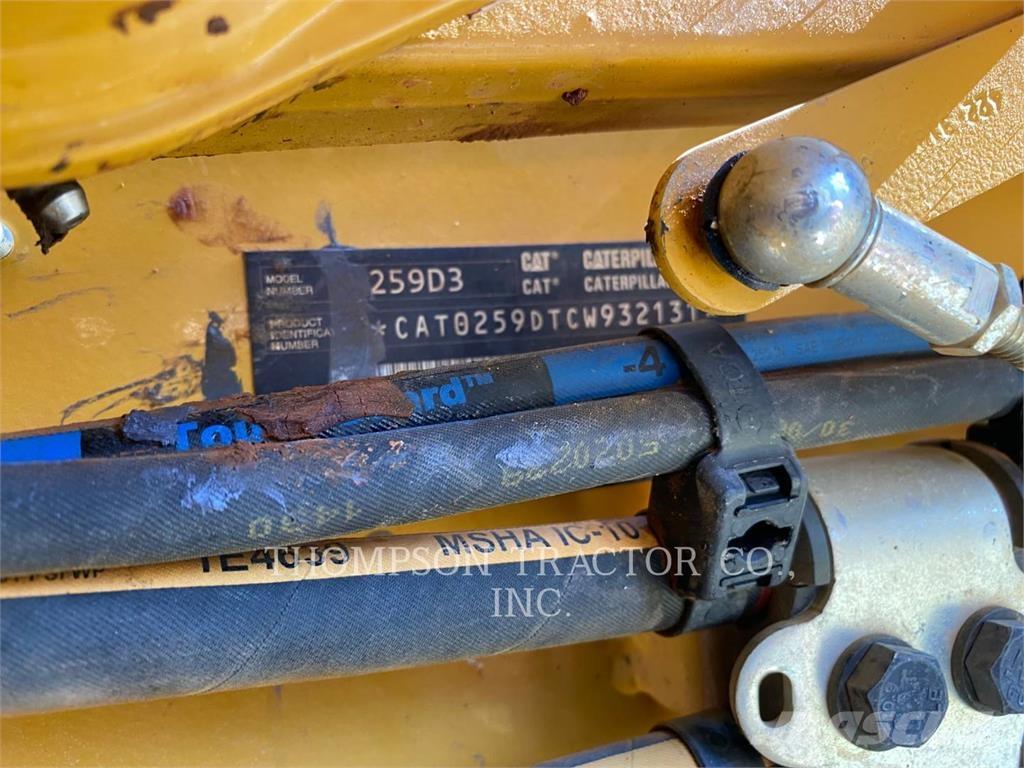 CAT 259D3 Pale cingolate
