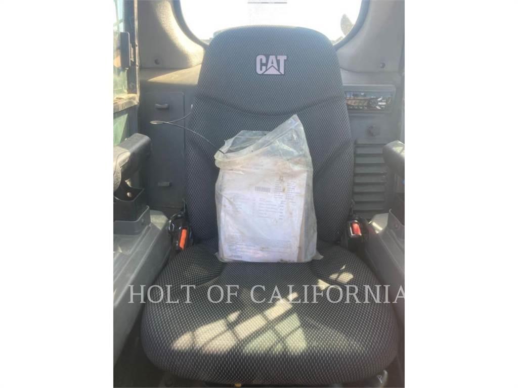 CAT 259D3 HF Mini Pale Gommate