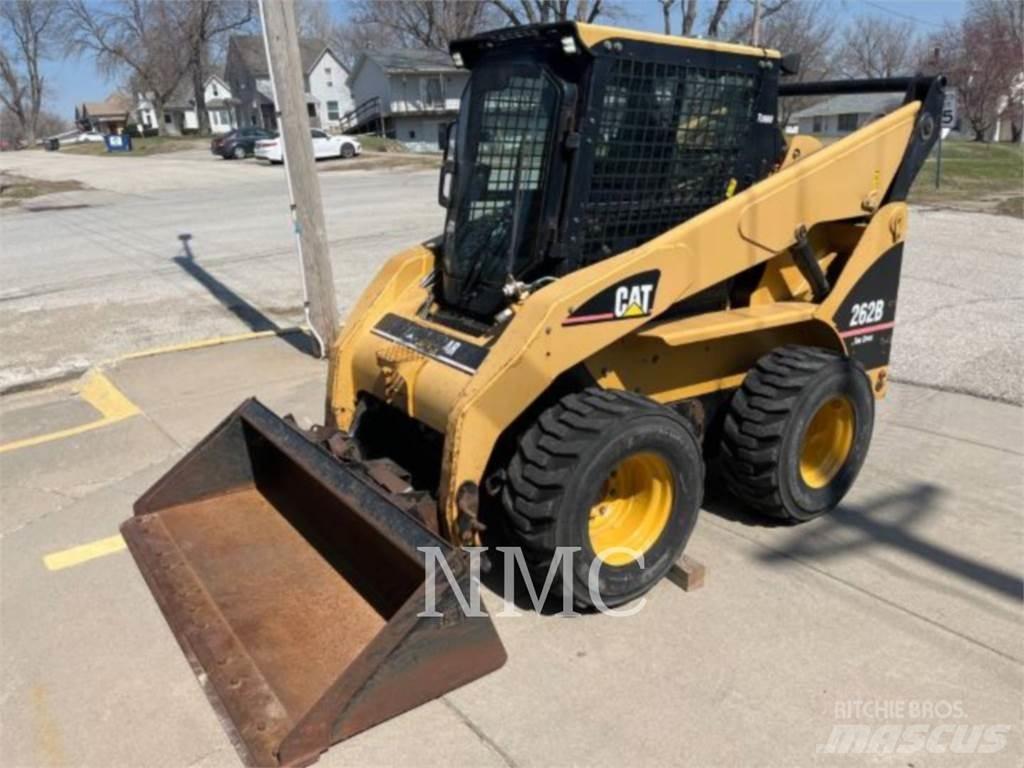 CAT 262B Mini Pale Gommate