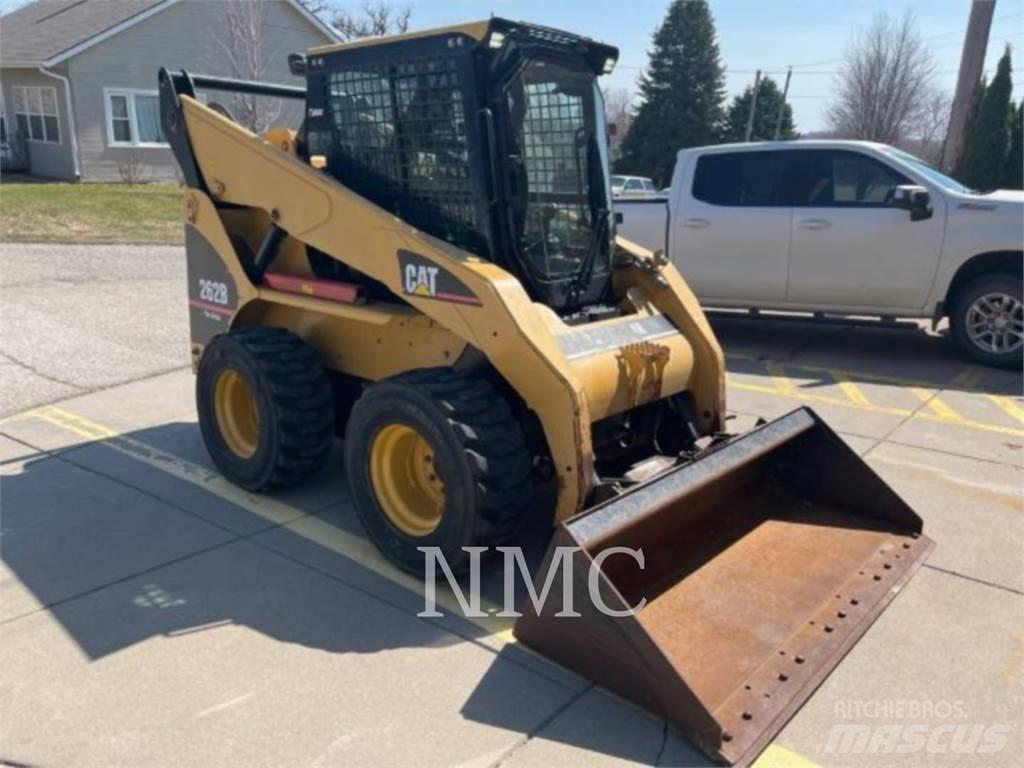 CAT 262B Mini Pale Gommate