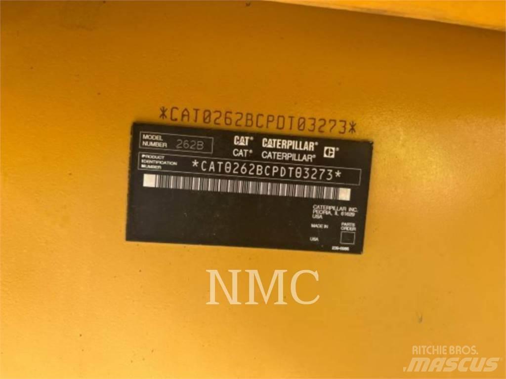 CAT 262B Mini Pale Gommate