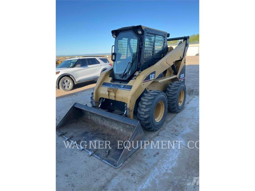 CAT 262B Mini Pale Gommate