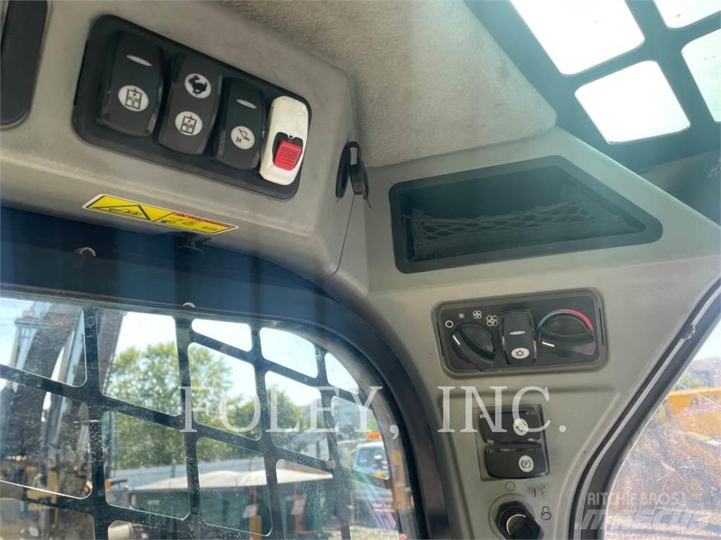 CAT 262D Mini Pale Gommate