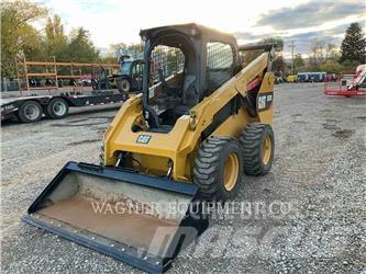 CAT 262D Mini Pale Gommate