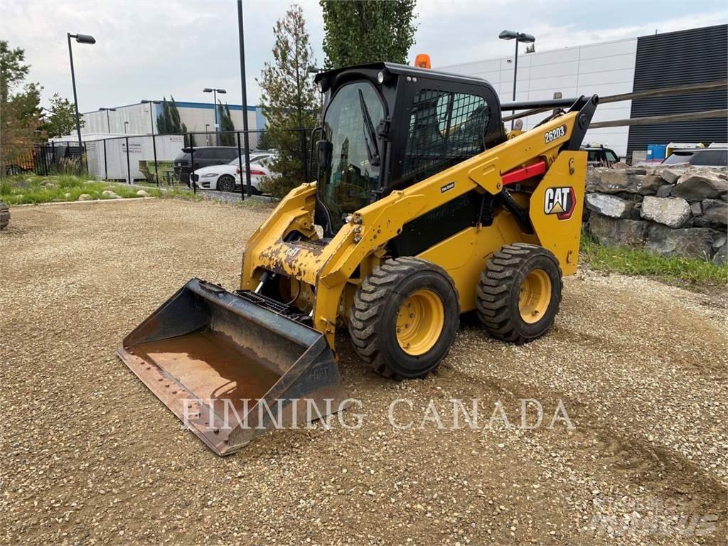 CAT 262D Mini Pale Gommate