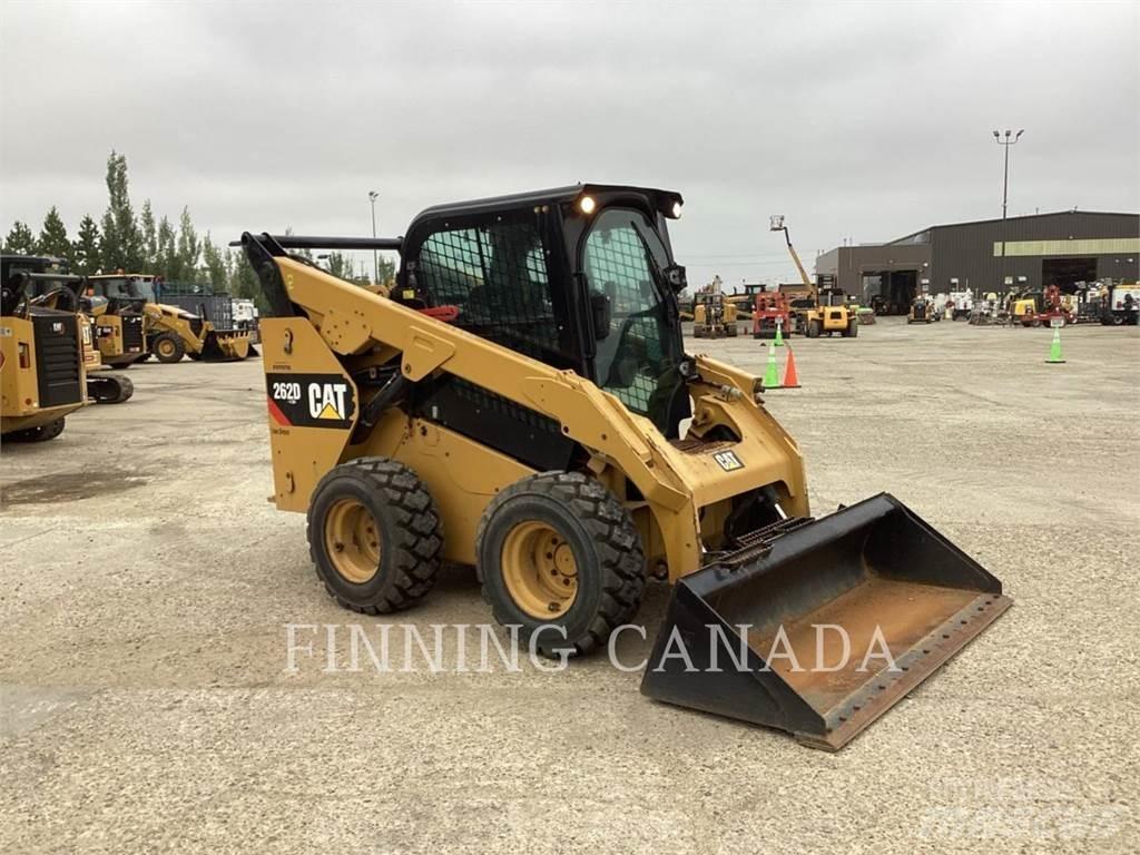 CAT 262D Mini Pale Gommate
