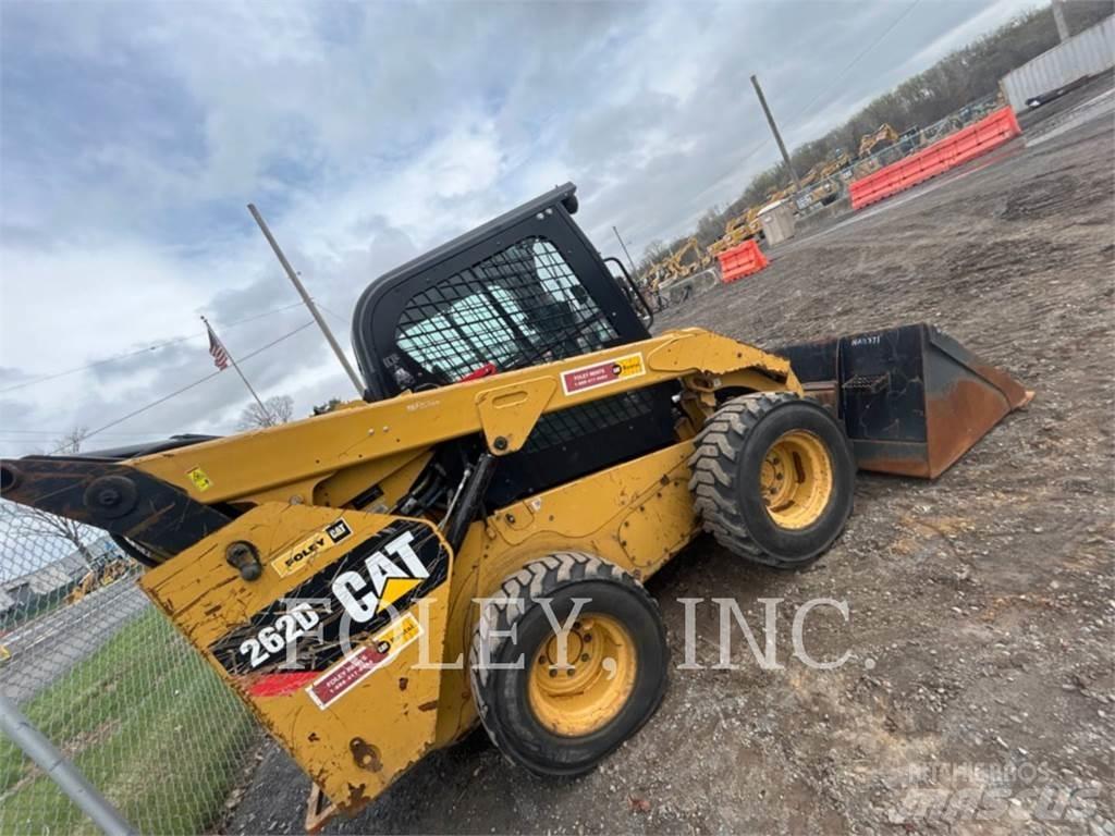 CAT 262D Mini Pale Gommate