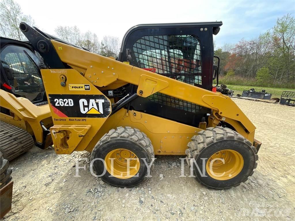 CAT 262D Mini Pale Gommate