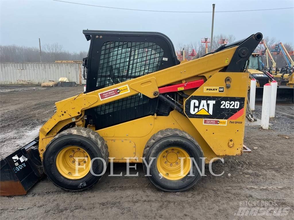 CAT 262D Mini Pale Gommate