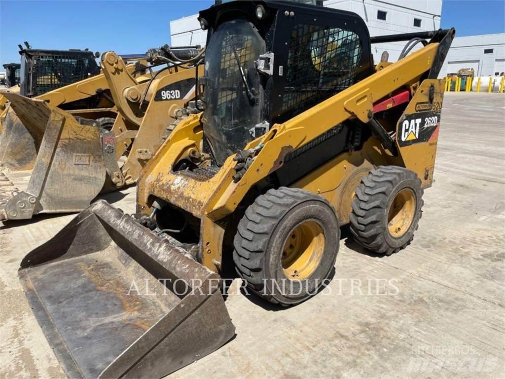 CAT 262D Mini Pale Gommate