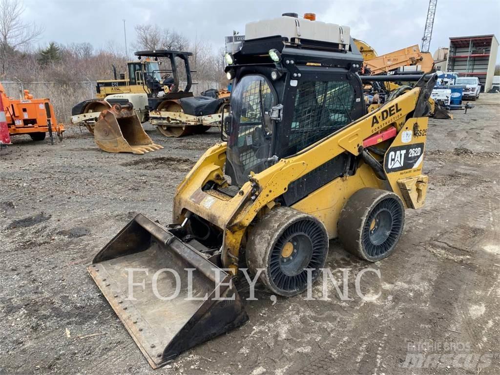 CAT 262D Mini Pale Gommate