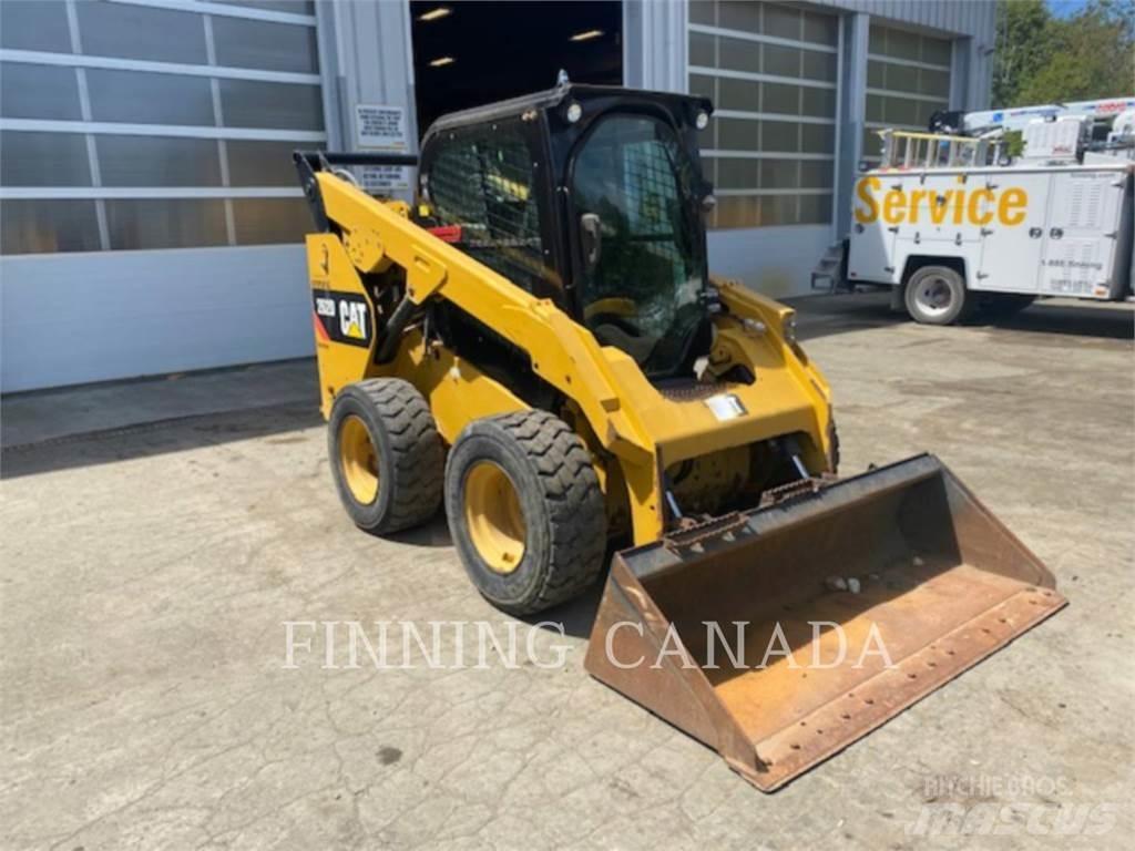 CAT 262D Mini Pale Gommate