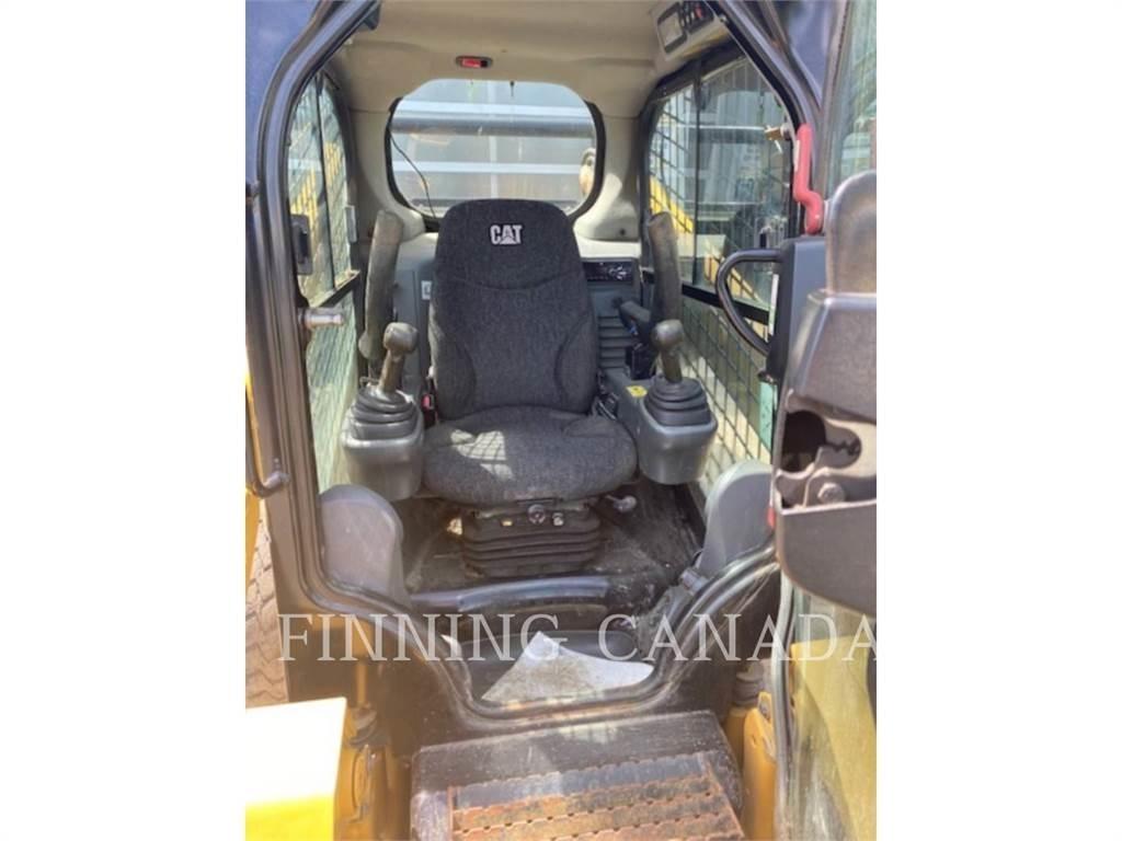 CAT 262D Mini Pale Gommate