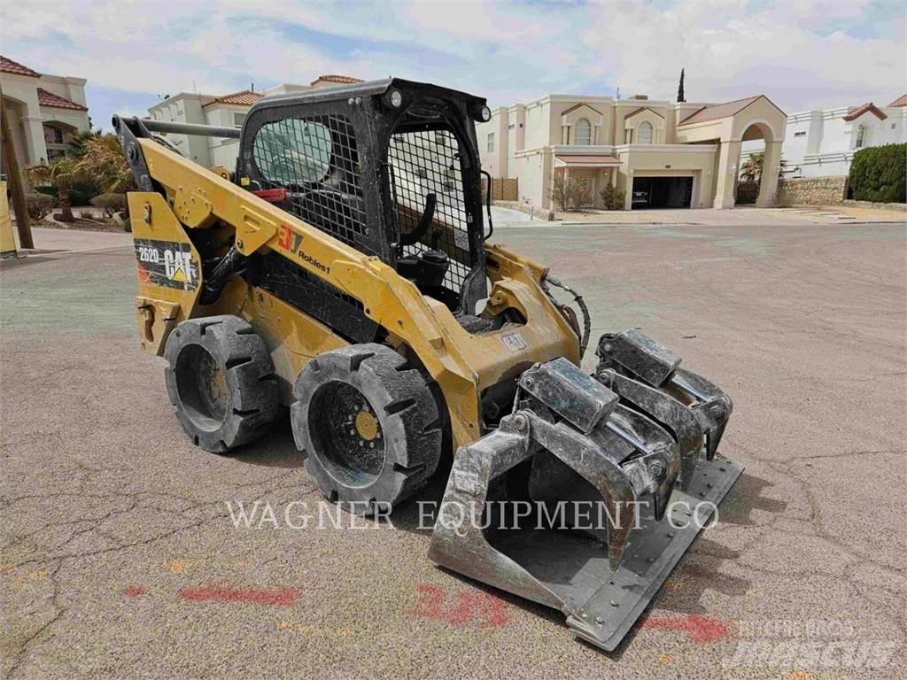 CAT 262D Mini Pale Gommate