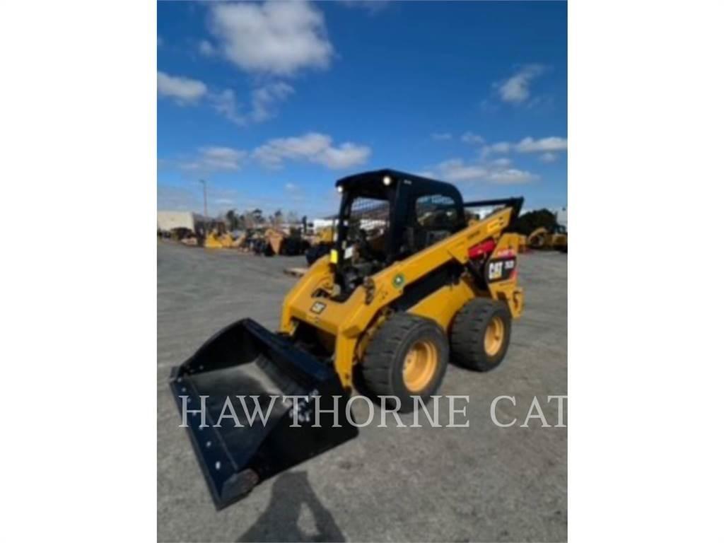 CAT 262D Mini Pale Gommate