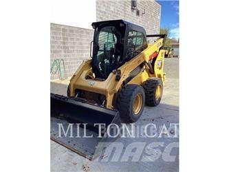 CAT 262D 3 Mini Pale Gommate