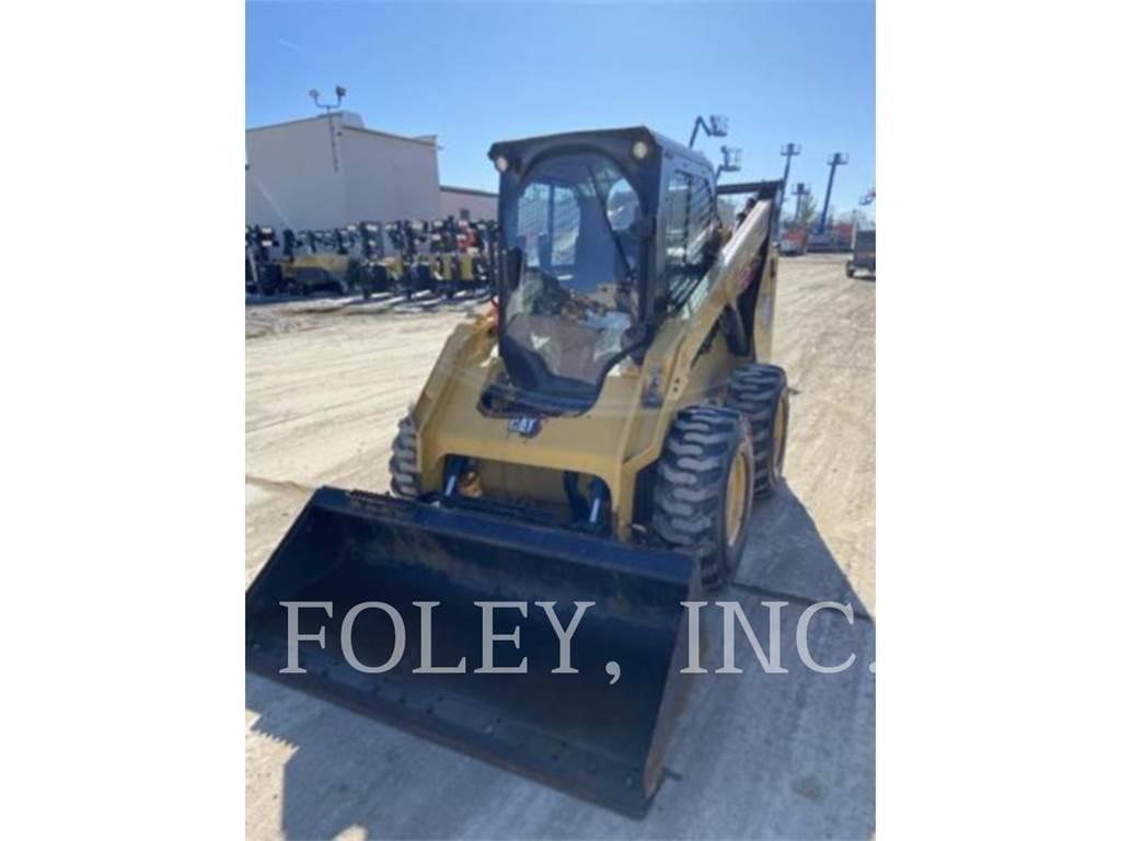 CAT 262D3 Mini Pale Gommate