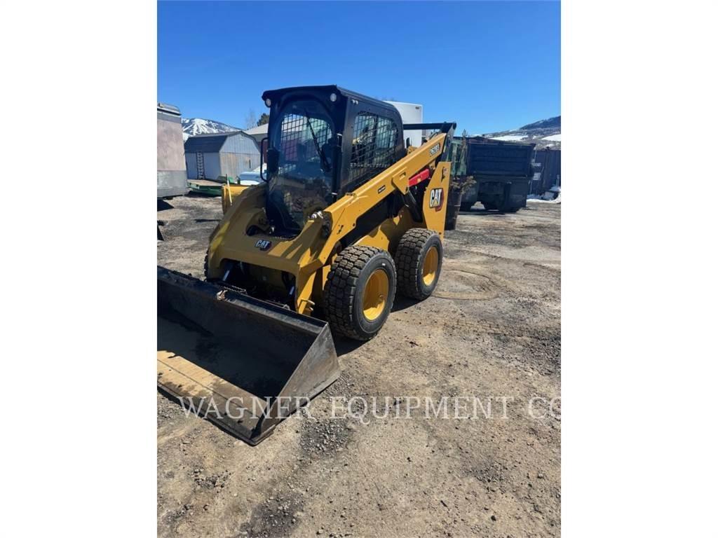 CAT 262D3 Mini Pale Gommate