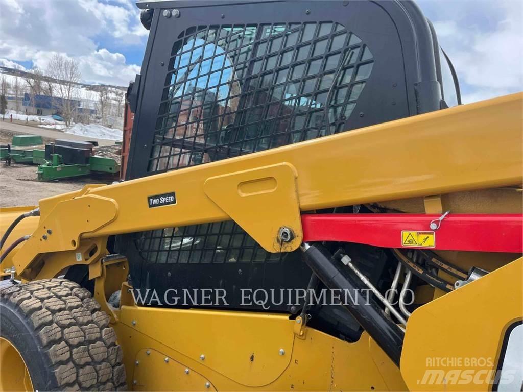 CAT 262D3 Mini Pale Gommate
