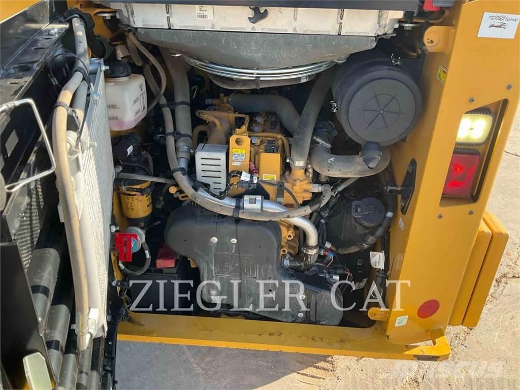 CAT 262D3 Mini Pale Gommate