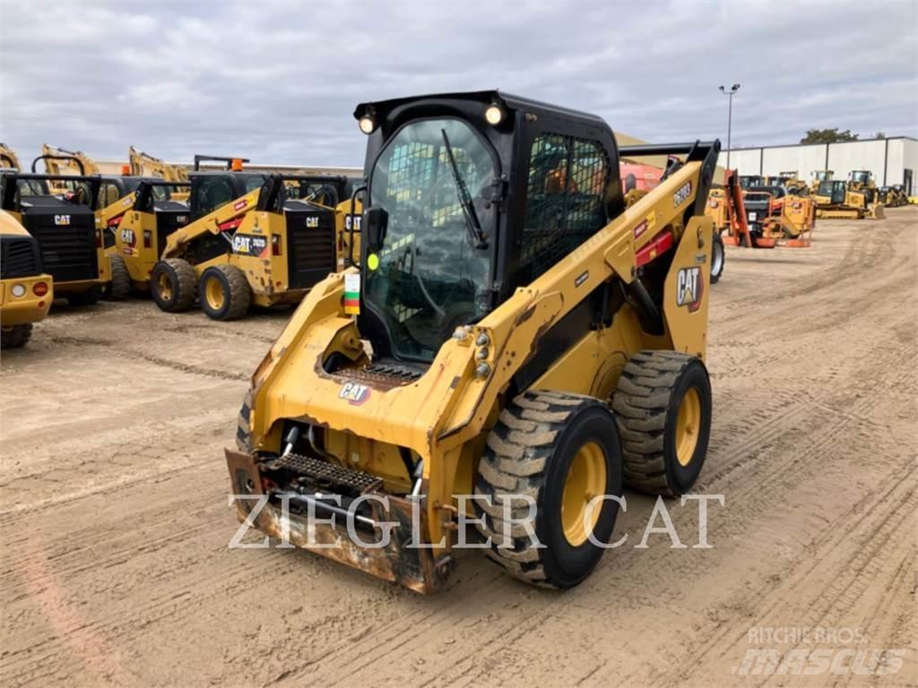 CAT 262D3 Mini Pale Gommate