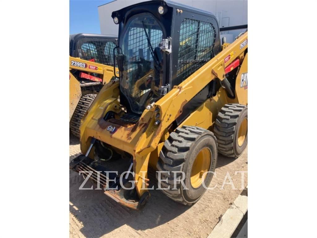 CAT 262D3 Mini Pale Gommate