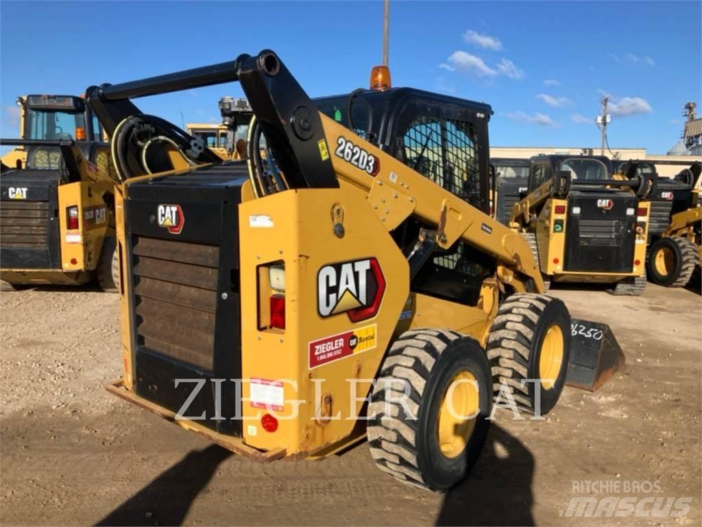 CAT 262D3 Mini Pale Gommate