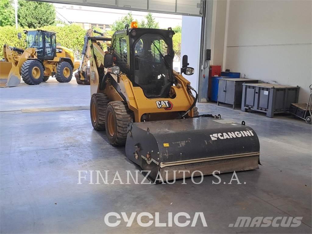 CAT 262D3 Mini Pale Gommate