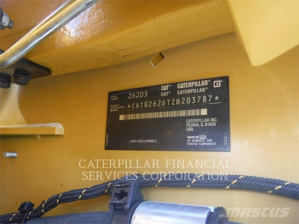 CAT 262D3 Mini Pale Gommate