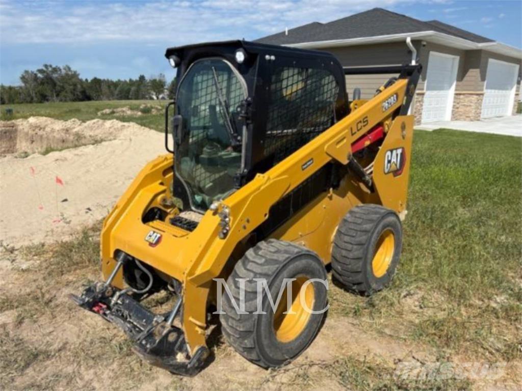CAT 262D3 Mini Pale Gommate