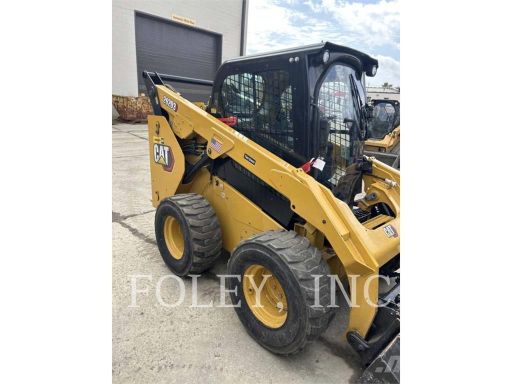 CAT 262D3 Mini Pale Gommate
