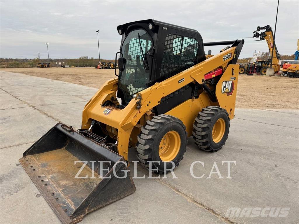 CAT 262D3 Mini Pale Gommate