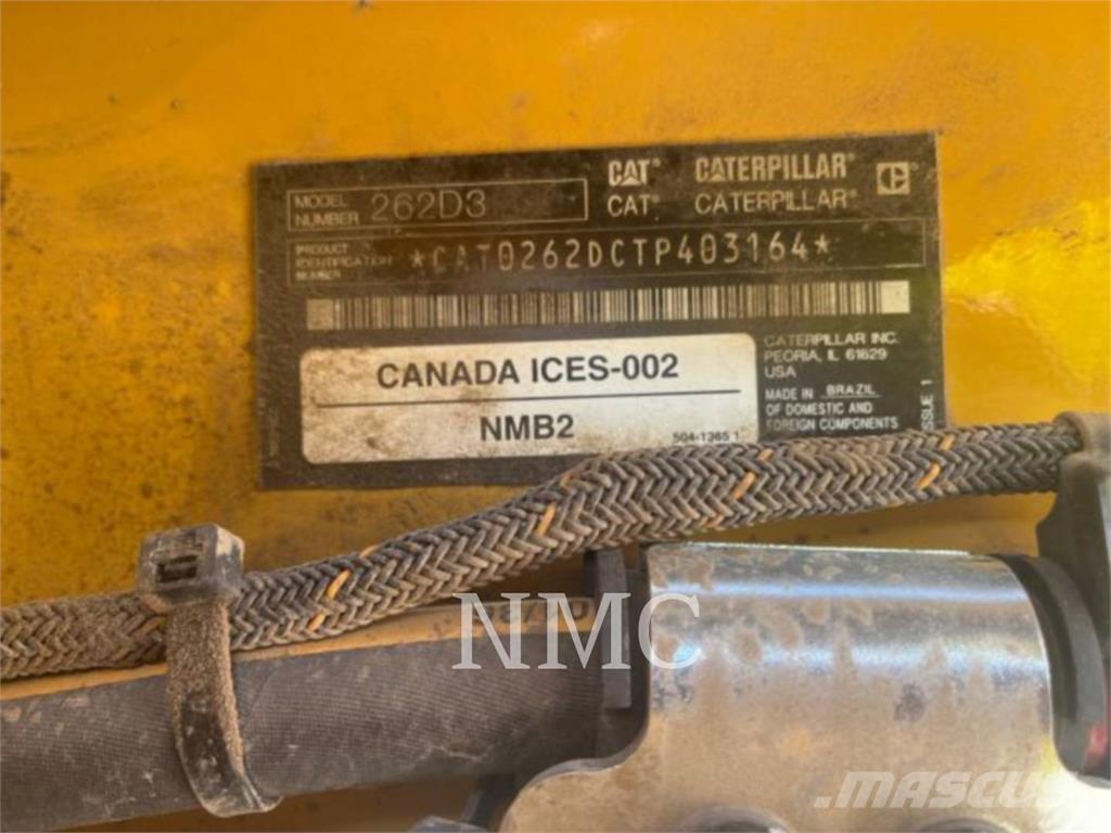 CAT 262D3 Mini Pale Gommate