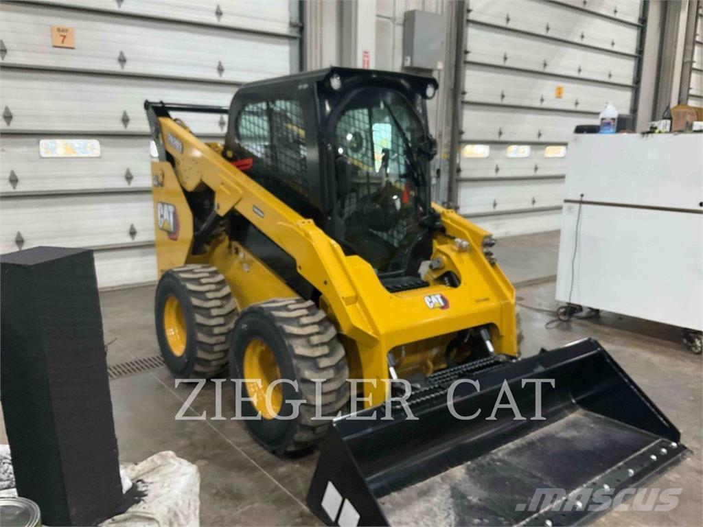 CAT 262D3 Mini Pale Gommate