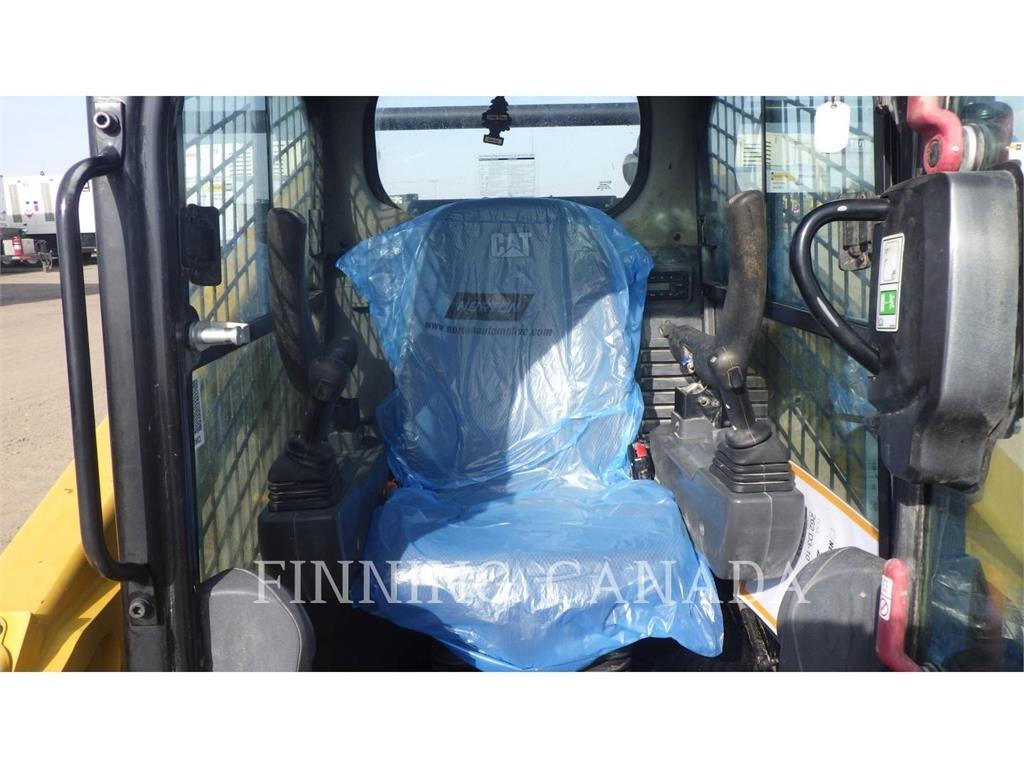 CAT 262D3 Mini Pale Gommate