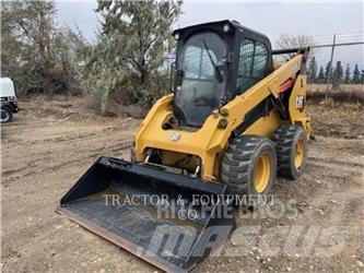 CAT 262D3 H2CB Mini Pale Gommate