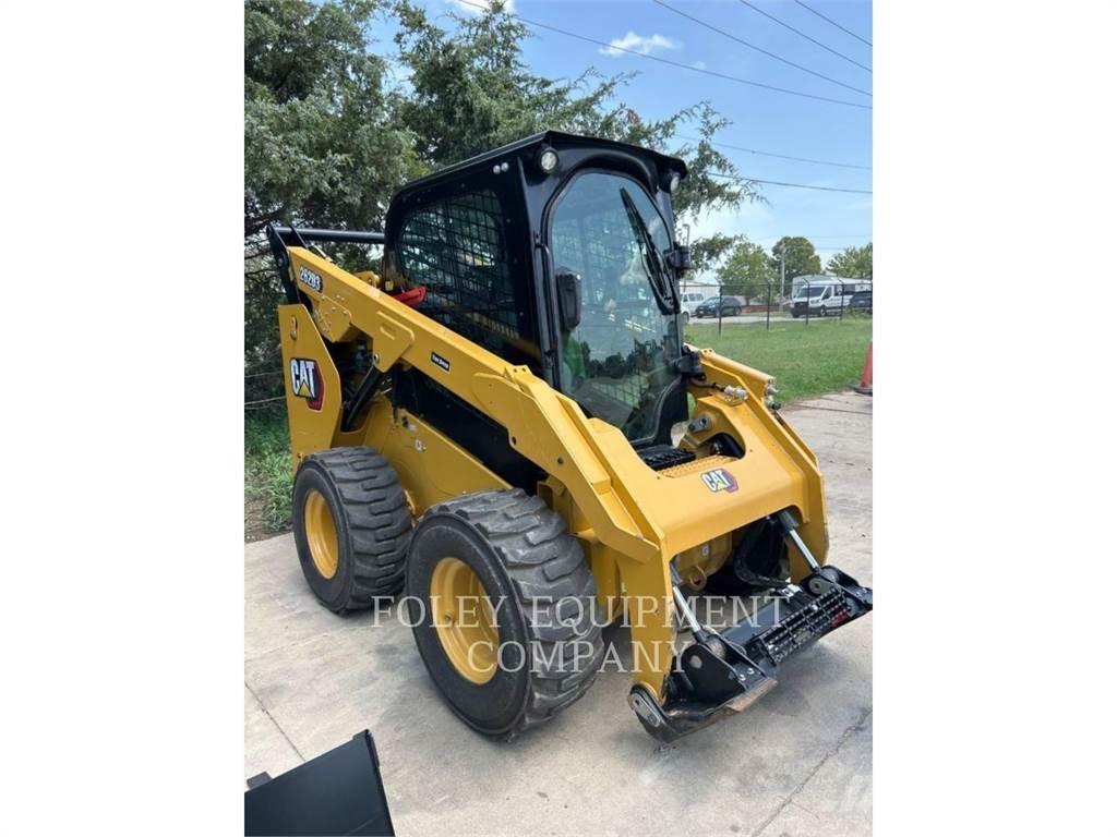 CAT 262D3STD2C Mini Pale Gommate