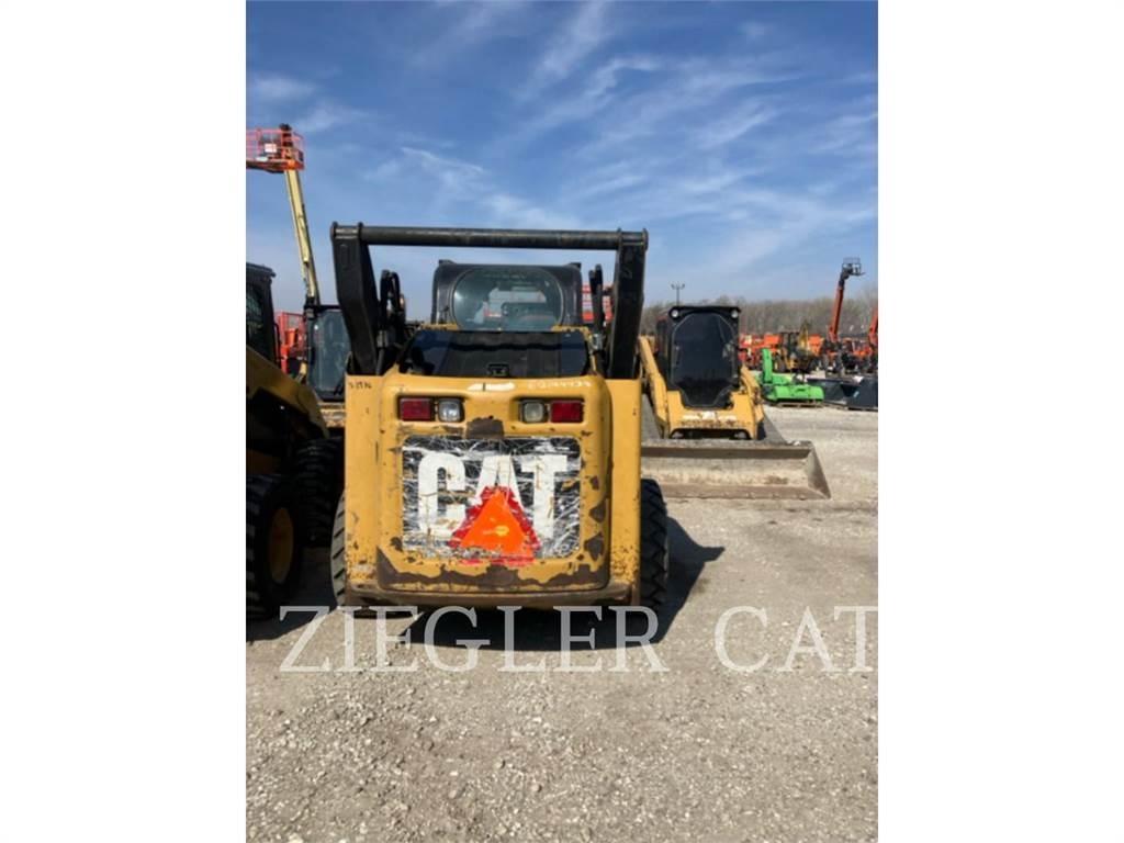 CAT 272C Mini Pale Gommate