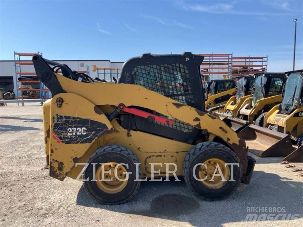 CAT 272C Mini Pale Gommate
