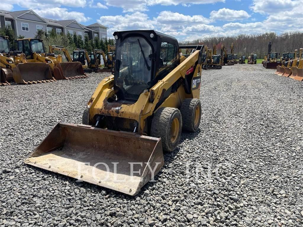 CAT 272D Mini Pale Gommate