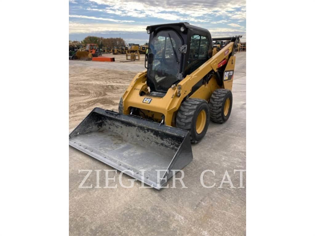 CAT 272D2 Mini Pale Gommate