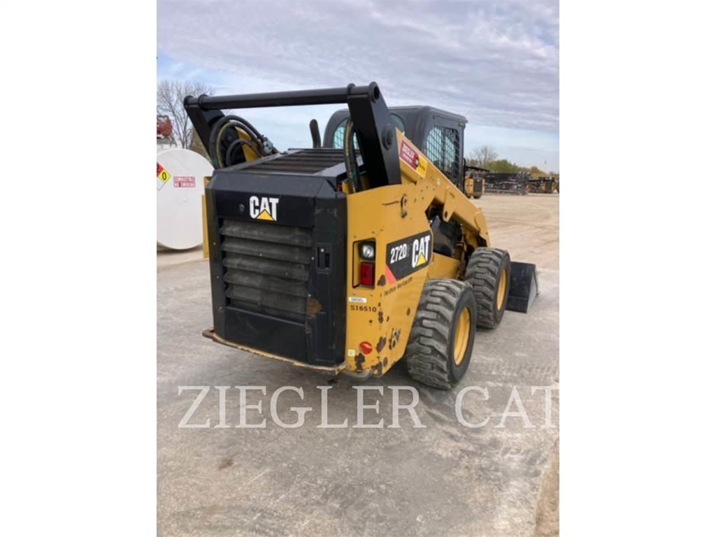 CAT 272D2 Mini Pale Gommate