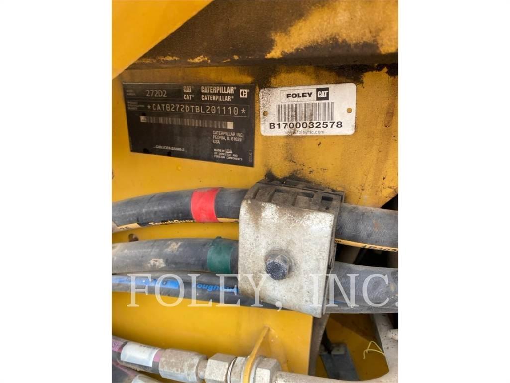 CAT 272D2 Mini Pale Gommate